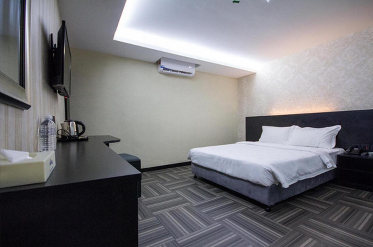 S Hotel Seberang Jaya Exterior foto